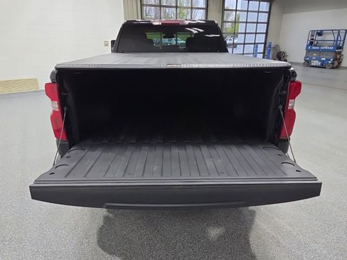 Used 2023 Chevrolet Silverado 1500 RST AWD/4WD image 32