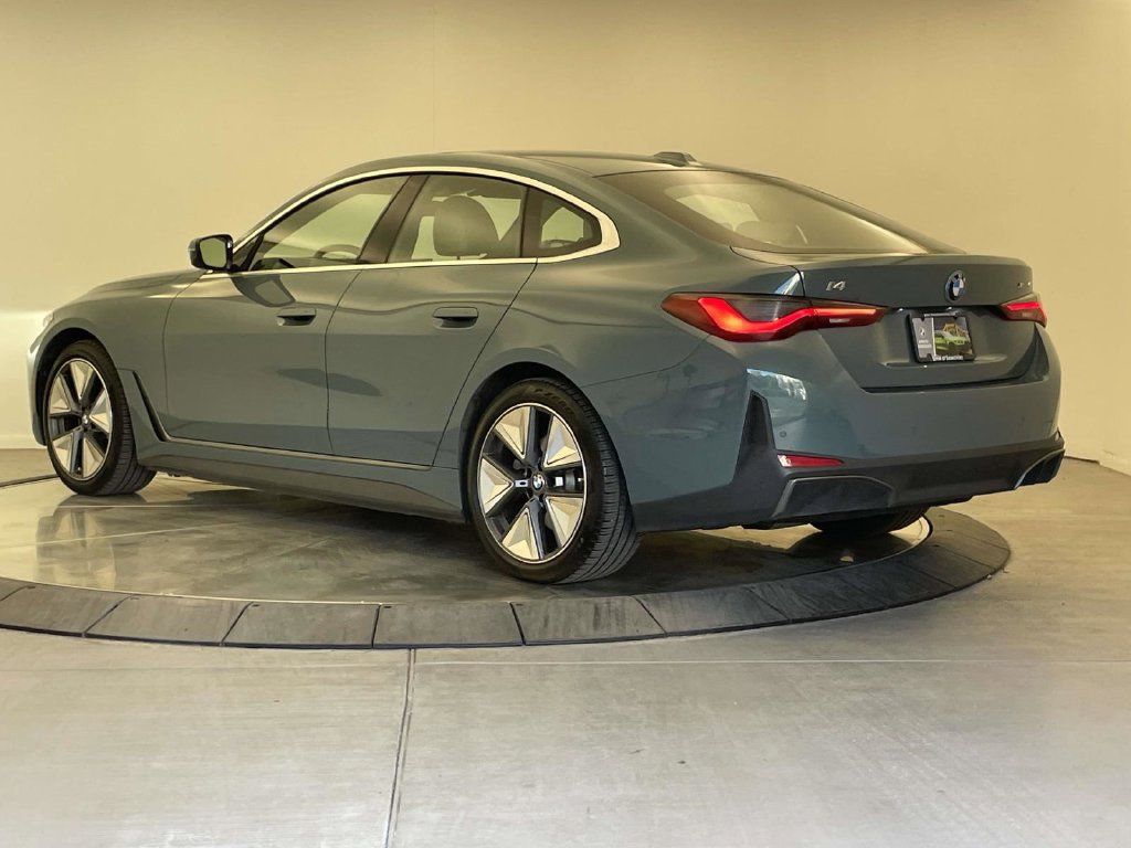 Used 2025 BMW i4 xDrive40i w/ Premium Package AWD/4WD image 3