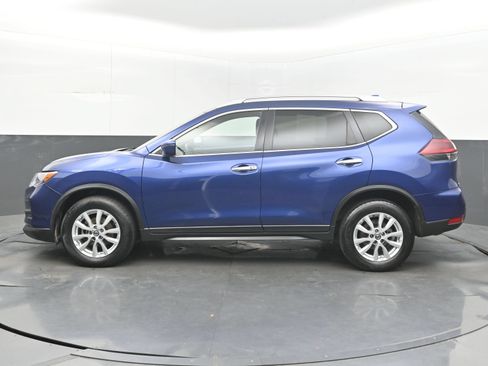 Used 2019 Nissan Rogue SV AWD/4WD image 5