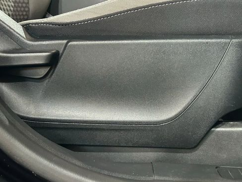 Used 2021 Ford Escape SE FWD image 44