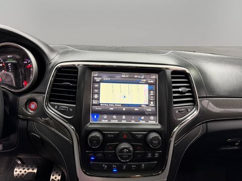 Used 2018 Jeep Grand Cherokee Trackhawk AWD/4WD image 28