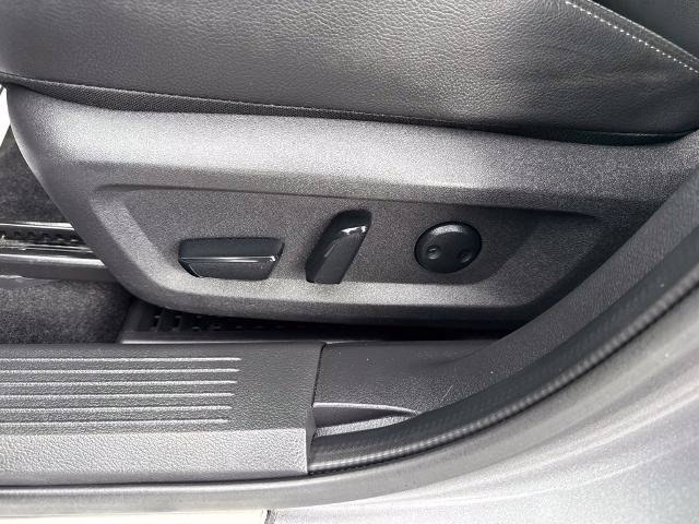 Certified 2023 Nissan Rogue SL w/ SL Premium Package AWD/4WD image 27