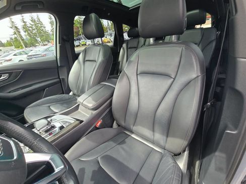 Used 2019 Audi Q7 3.0T Premium AWD/4WD image 24