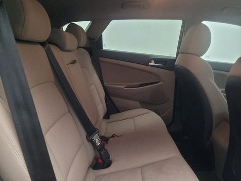 Used 2020 Hyundai Tucson SE FWD image 19