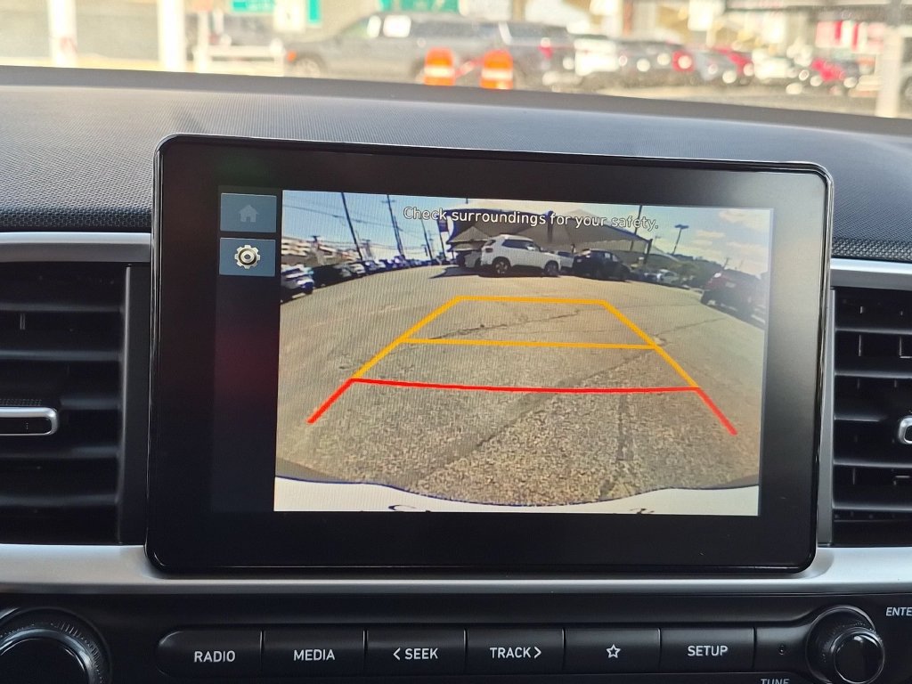 Used 2026 Hyundai Venue SEL FWD image 18