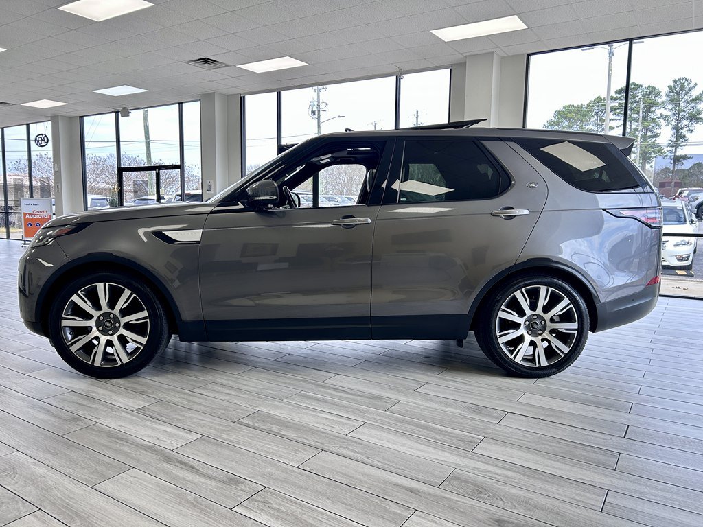Used 2018 Land Rover Discovery HSE Luxury AWD/4WD image 4