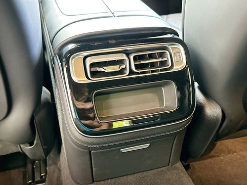 Used 2021 Mercedes-Benz S 580 4MATIC Sedan image 26