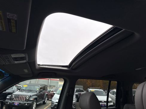 Used 2011 Honda Pilot EX-L image 27