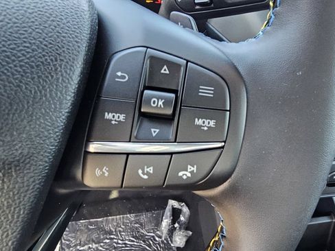 Used 2026 Ford Maverick Lobo AWD/4WD image 24