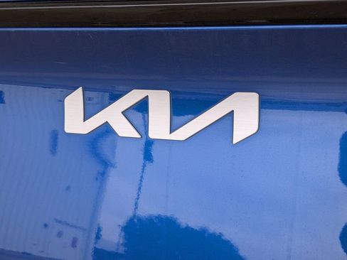 Used 2023 Kia Sportage EX FWD image 29