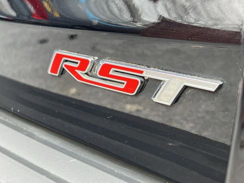 Used 2019 Chevrolet Suburban Premier image 29