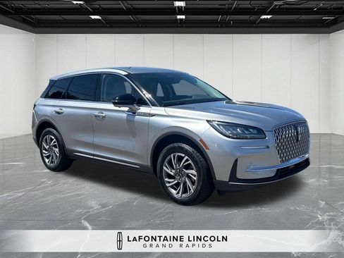 Certified 2023 Lincoln Corsair AWD w/ Equipment Group 101A image 7