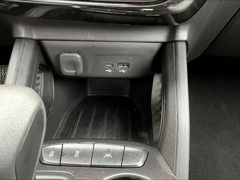 Used 2025 Chevrolet TrailBlazer LT FWD image 14
