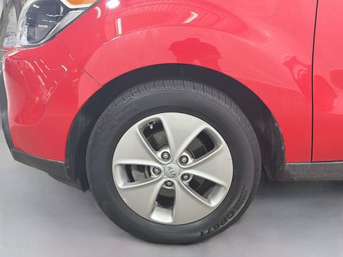 Used 2015 Kia Soul + w/ Eco Package FWD image 29