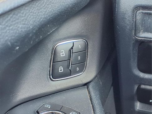 Used 2022 Ford Expedition XLT RWD image 25