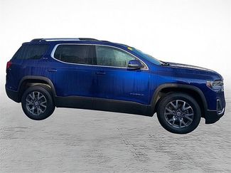 Used 2023 GMC Acadia SLT AWD/4WD video 1