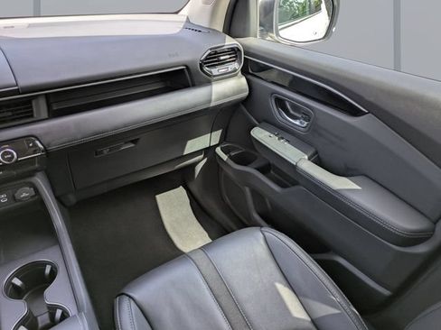 Used 2023 Honda Pilot EX-L image 17
