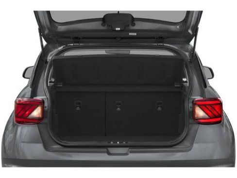 Used 2025 Hyundai Venue SEL FWD image 13