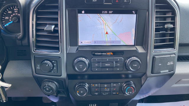 Used 2019 Ford F150 XLT w/ Equipment Group 302A Luxury AWD/4WD image 13