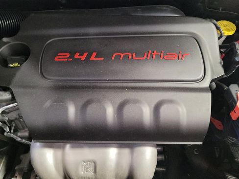Used 2018 Jeep Compass Latitude w/ Popular Equipment Group FWD image 30