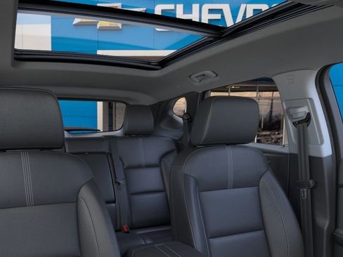 New 2026 Chevrolet Blazer LT AWD/4WD image 24