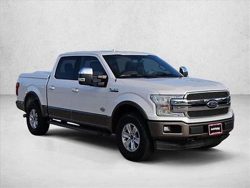 Used 2018 Ford F150 King Ranch w/ Equipment Group 601A Luxury AWD/4WD image 3