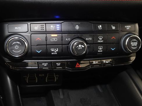 Used 2023 Dodge Durango R/T AWD/4WD image 33