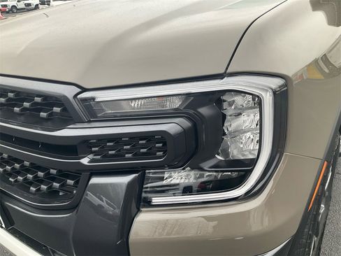 New 2025 Ford Ranger XLT w/ FX4 Off-Road Package image 9