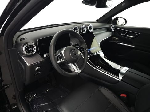 Certified 2026 Mercedes-Benz GLC 300 4MATIC image 9