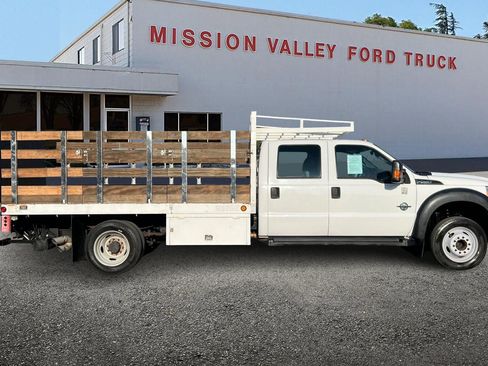 Used 2016 Ford F550 2WD Crew Cab Super Duty image 3