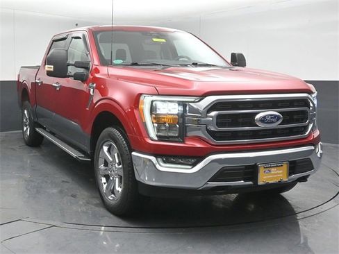 Certified 2022 Ford F150 XLT w/ Equipment Group 302A High image 6