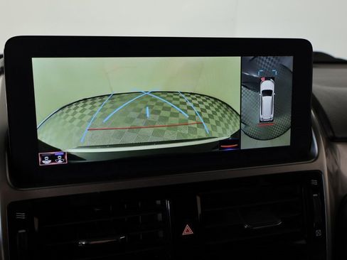 Used 2023 Lexus GX 460 Luxury w/ Sport Design Package image 6