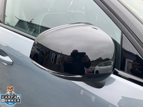 Used 2023 Volvo XC40 Recharge Plus AWD/4WD image 79