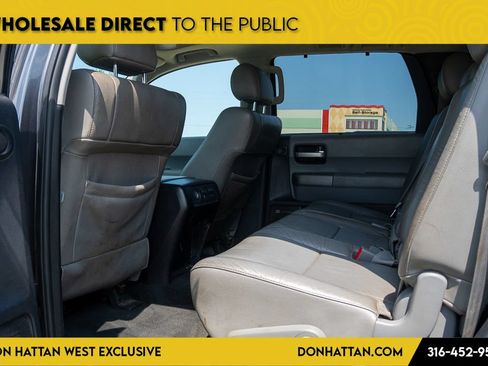 Used 2015 Toyota Sequoia Limited AWD/4WD image 22