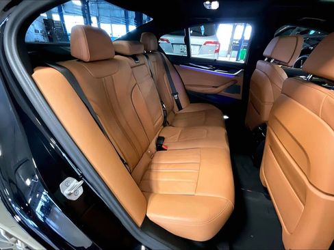 Certified 2023 BMW M550i xDrive M550i xDrive w/ Executive Package image 18