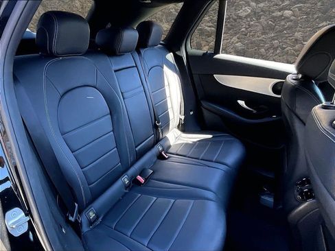 Used 2017 Mercedes-Benz GLC 300 4MATIC image 25
