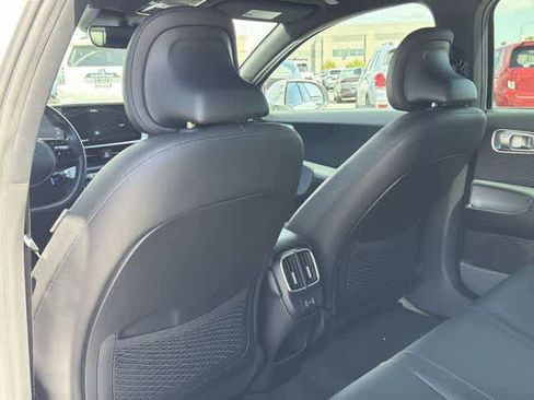 Used 2023 Hyundai Ioniq 6 SEL AWD/4WD image 15