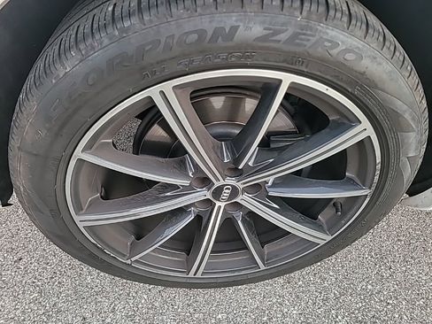 Used 2020 Audi SQ7 Prestige w/ Prestige Package image 11