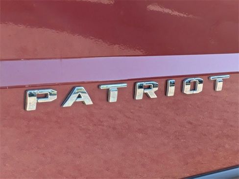 Used 2016 Jeep Patriot Sport w/ Power Value Group image 10