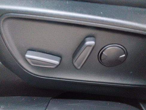 Used 2022 Ford Escape SE w/ Convenience Package image 7