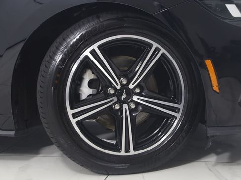 Used 2024 Ford Mustang Premium RWD image 15