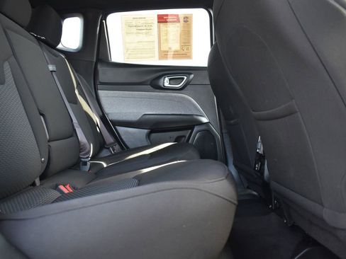Used 2023 Jeep Compass Sport AWD/4WD image 10