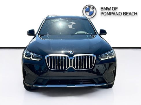 Used 2024 BMW X3 sDrive30i w/ Premium Package RWD image 2