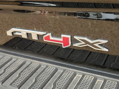 Used 2025 GMC Sierra 1500 AT4X AWD/4WD image 9