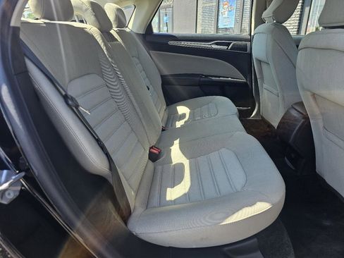 Used 2018 Ford Fusion S FWD image 47