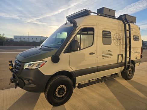 Used 2020 Mercedes-Benz Sprinter 2500 image 22