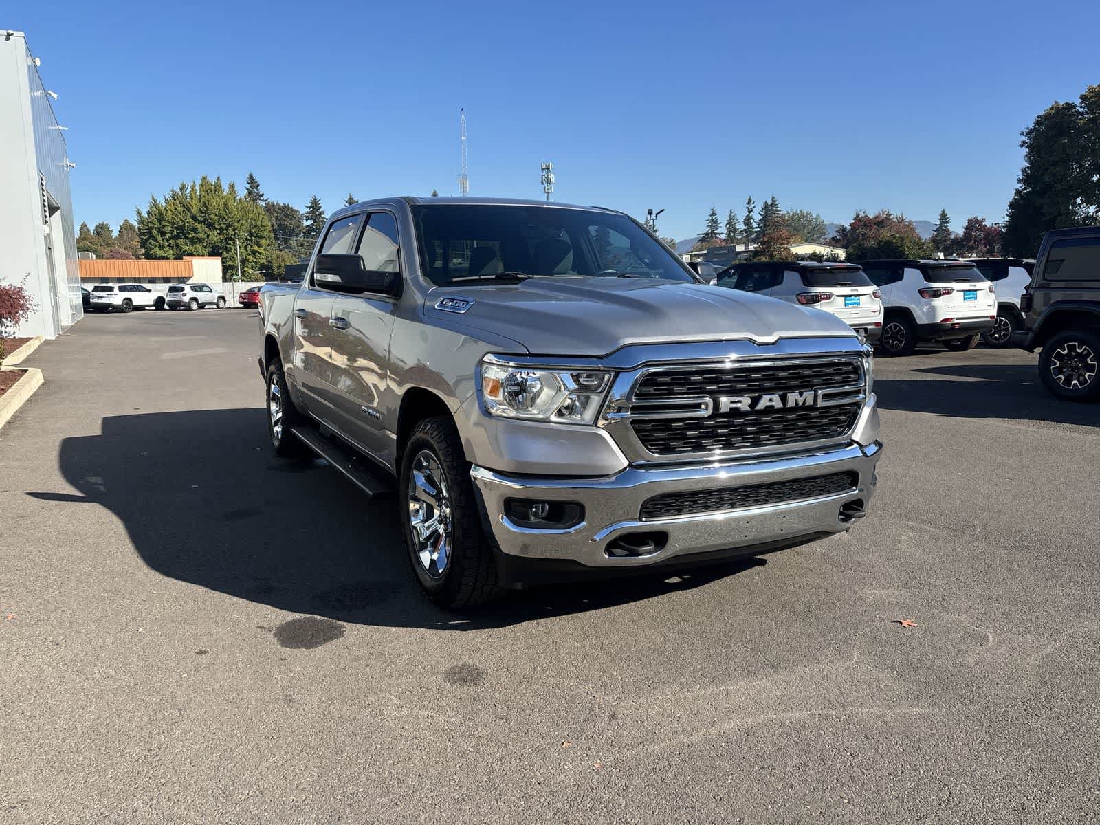 Used 2022 RAM 1500 Big Horn AWD/4WD image 7