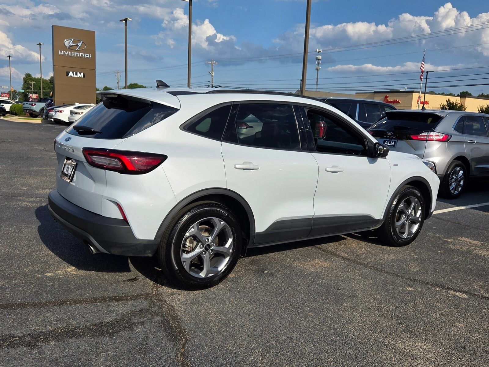 Used 2026 Ford Escape ST-Line FWD image 12