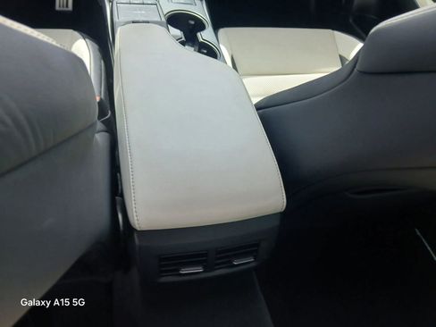 Used 2021 Lexus IS 350 F Sport RWD image 28