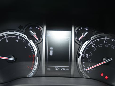 Certified 2023 Toyota 4Runner TRD Off-Road Premium image 13